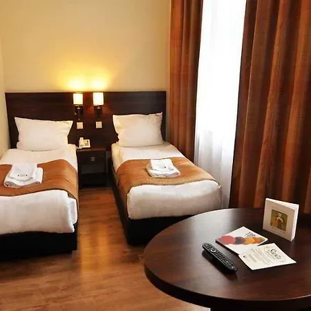 Spatz 4* كراكوفيا