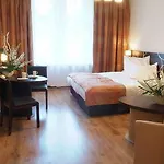 Spatz Aparthotel