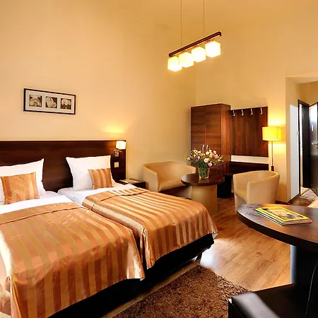Spatz Aparthotel