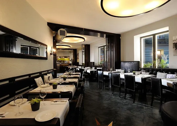 Spatz Apartahotel 4*