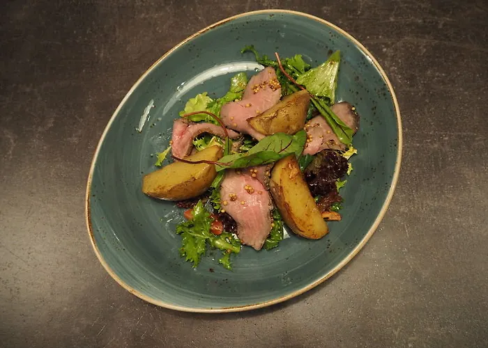 Spatz Apartahotel 4*