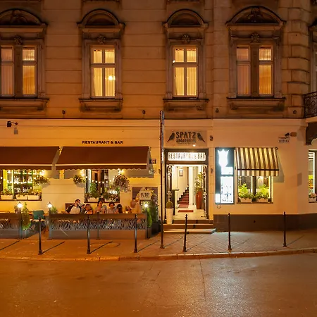 Spatz Hotel apartamentowy 4*